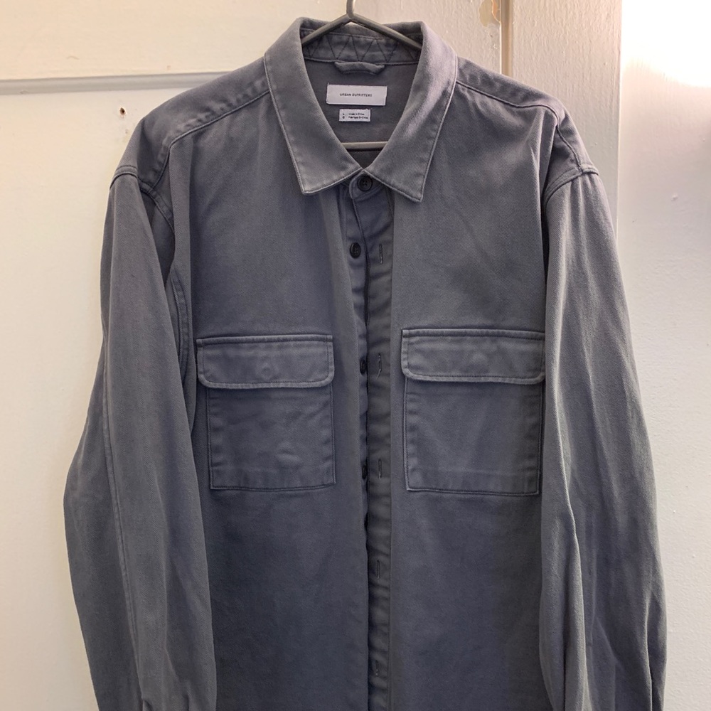 Denim in gray polo